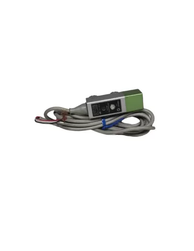 Omron e3s-vs1e22 reflex photoelectric sensor ip66 12-24vdc