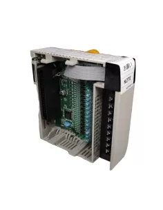 Omron cqm1id212 module 16 digit input npn//pnp 2