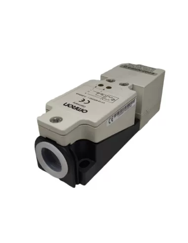 Omron e2q2-n20f3-g inductive proximity sensor parallelep sn 20mm pnp na//nc 10 60vdc pg13