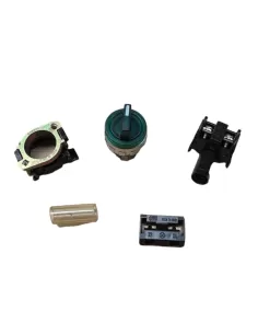 Allen Bradley RM650V Breter 2-Position Green Illuminated Selector Switch