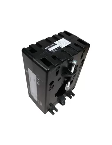 Merlin gerin 16519 current transformer ta 300//5a bus 40x10mm