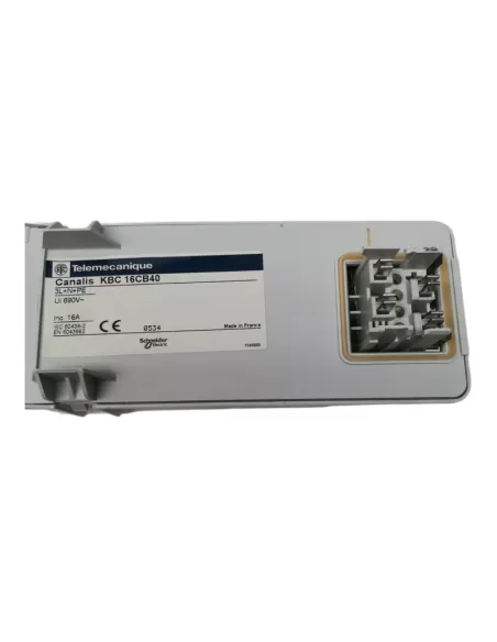 Schneider  kbc16cb40 spin deri 16a 3p n  kbc16dcb40