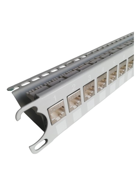 Item 50143 data panel 24 shielded sockets f/utp rj45 cat. 5e grey