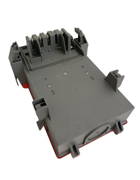 Zucchini 55625052 cassetta derivazione 3p+n+t 63a con base fusibili linea sb4