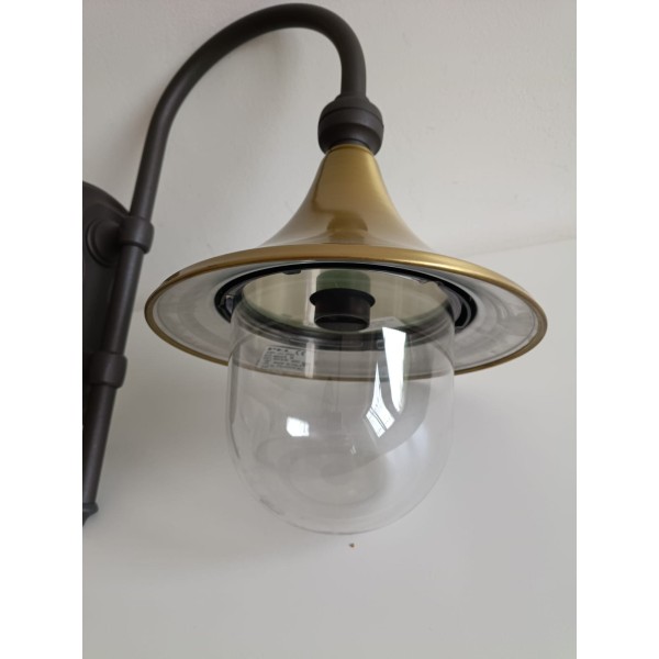 Nobile 2024/02/00/NA Lampada a parete serie lampara ottone/grafite e27 75w