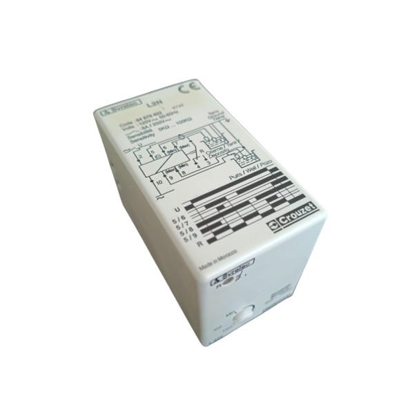 Crouzet 84870403 l2n level control relay 110vac undecal